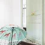 Montmartre Romantic, - パリ