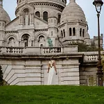 Montmartre Romantic, -