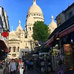 Montmartre Romantic, -
