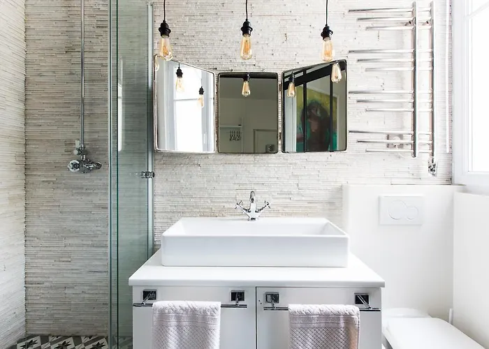 Montmartre Romantic, - 4*