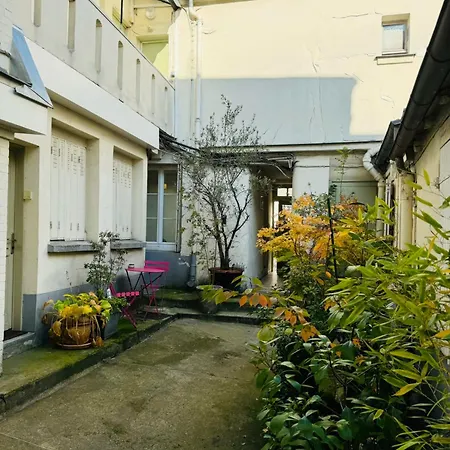 Montmartre Romantic, - 4* Παρίσι